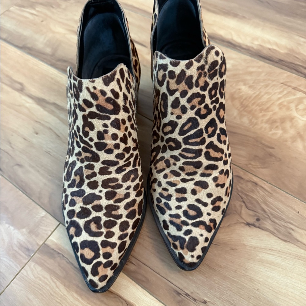 Dolce Vita Leopard Print Women's Shoes